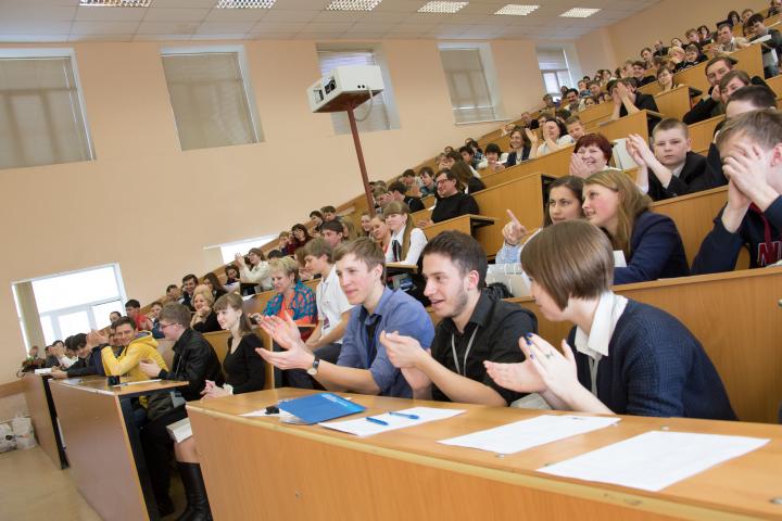 Учиться в школе заочно. МФТИ. Заочная физико-техническая школа МФТИ. Школа при МФТИ. Школьники ЗФТШ МФТИ.